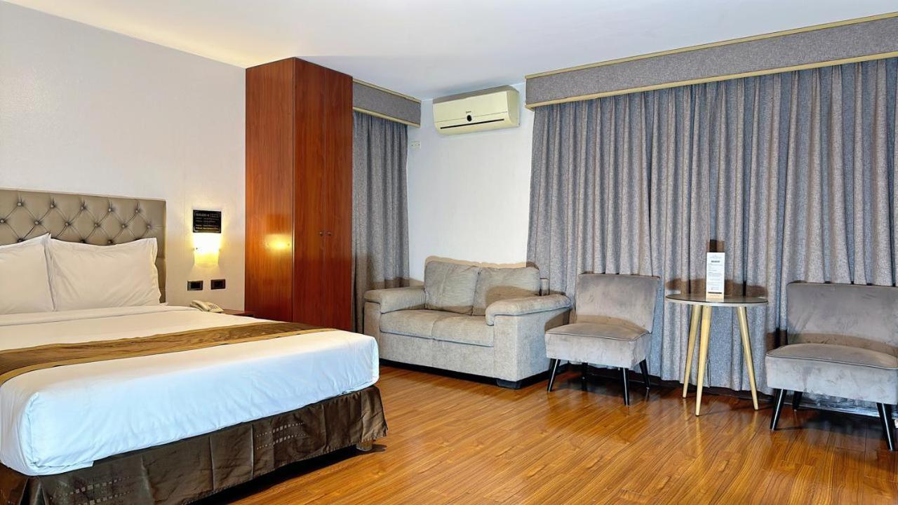 Serenzza Hotel Lima Exterior foto